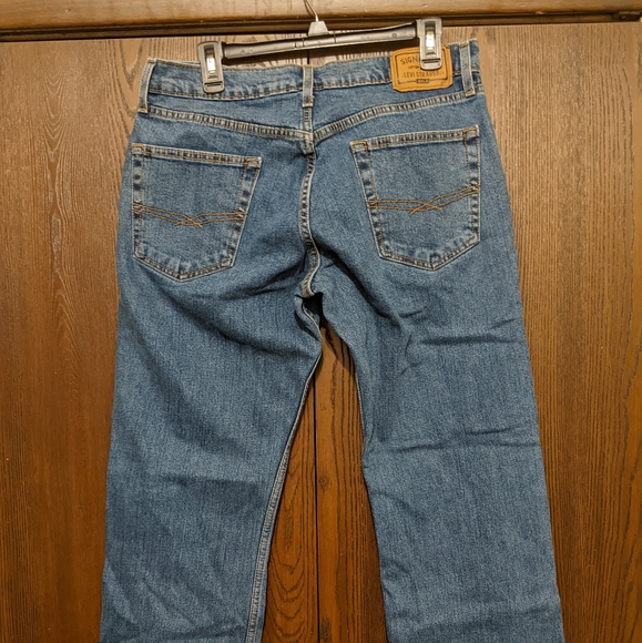 Blue Jeans - Picture 2 of 4